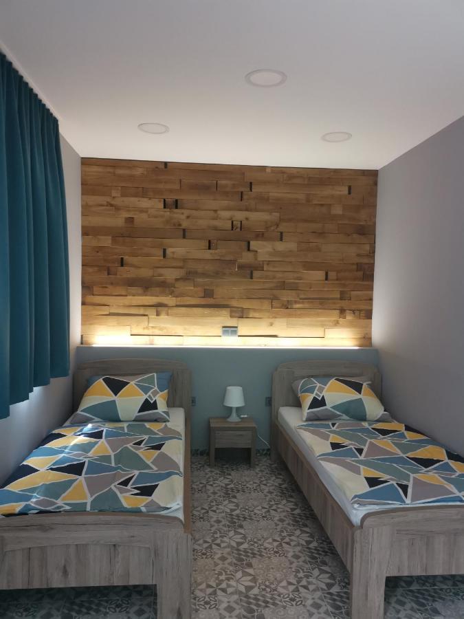 Apartamento Podlovics Tanya Panzió Kemecse Exterior foto