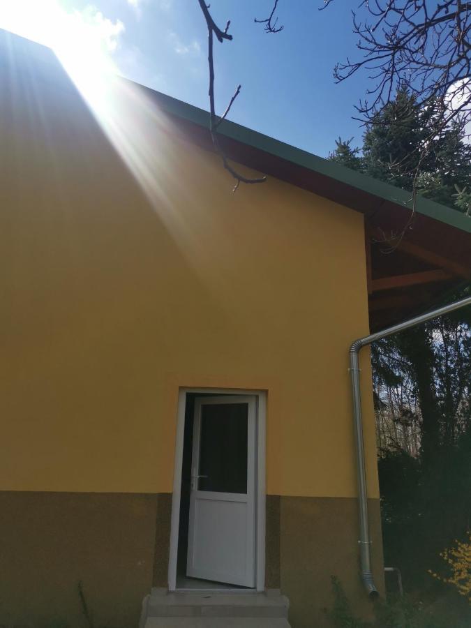 Apartamento Podlovics Tanya Panzió Kemecse Exterior foto