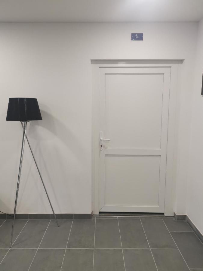 Apartamento Podlovics Tanya Panzió Kemecse Exterior foto